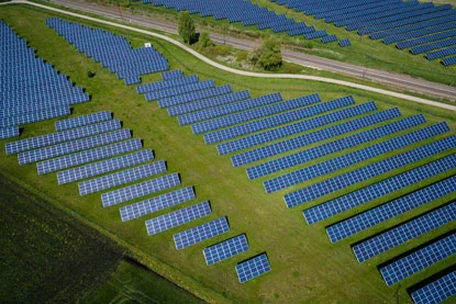 Transformadores en la industria fotovoltaica de la nueva energía: Aplicaciones e importancia