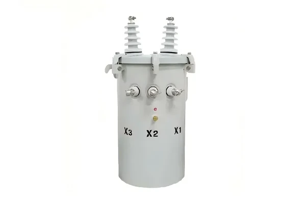 Transformador monofásico montado en polos de 37.5kVA